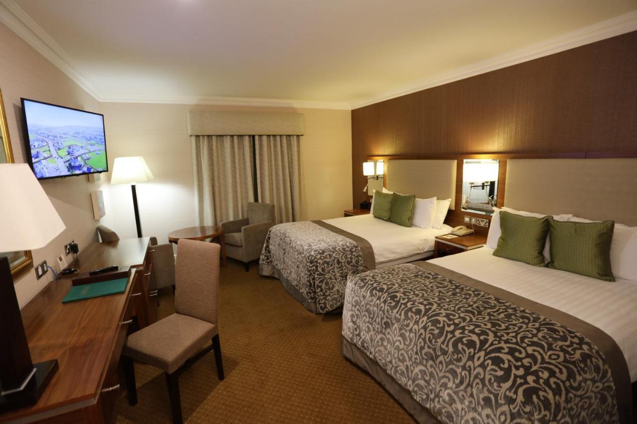 Vaughan Hotel 4*